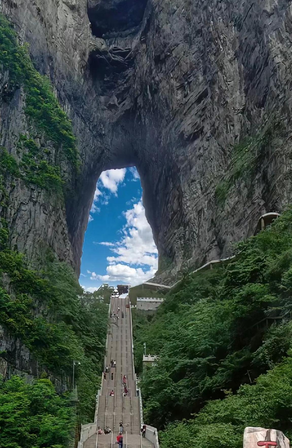 Tongfu Inn Zhangjiajie Exterior foto